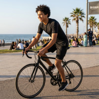 Set 3 pièces Sport Homme: T-shirt compression, Bike et Short Noirs
